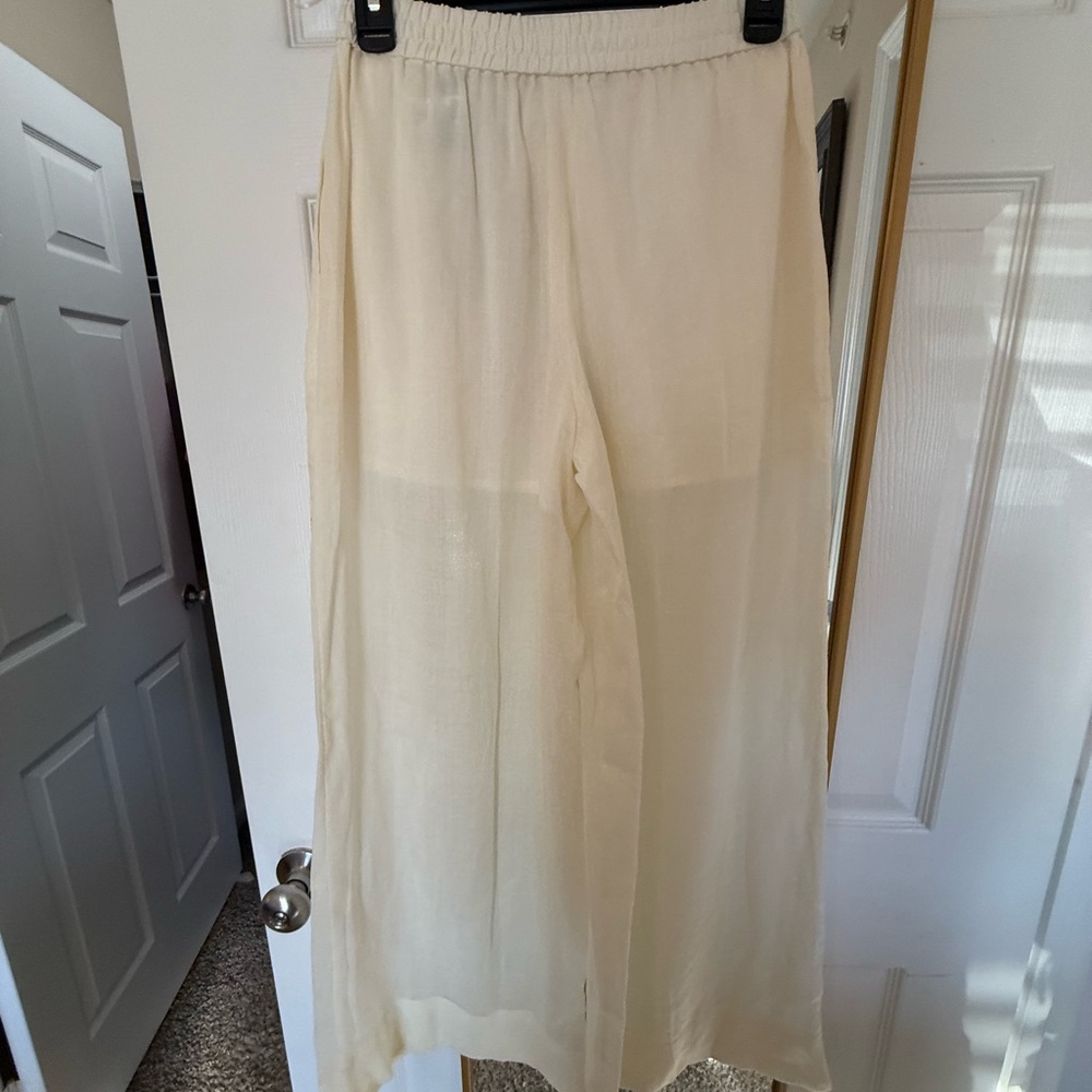 Men’s Resort Style Drawstring Trousers by Joseph